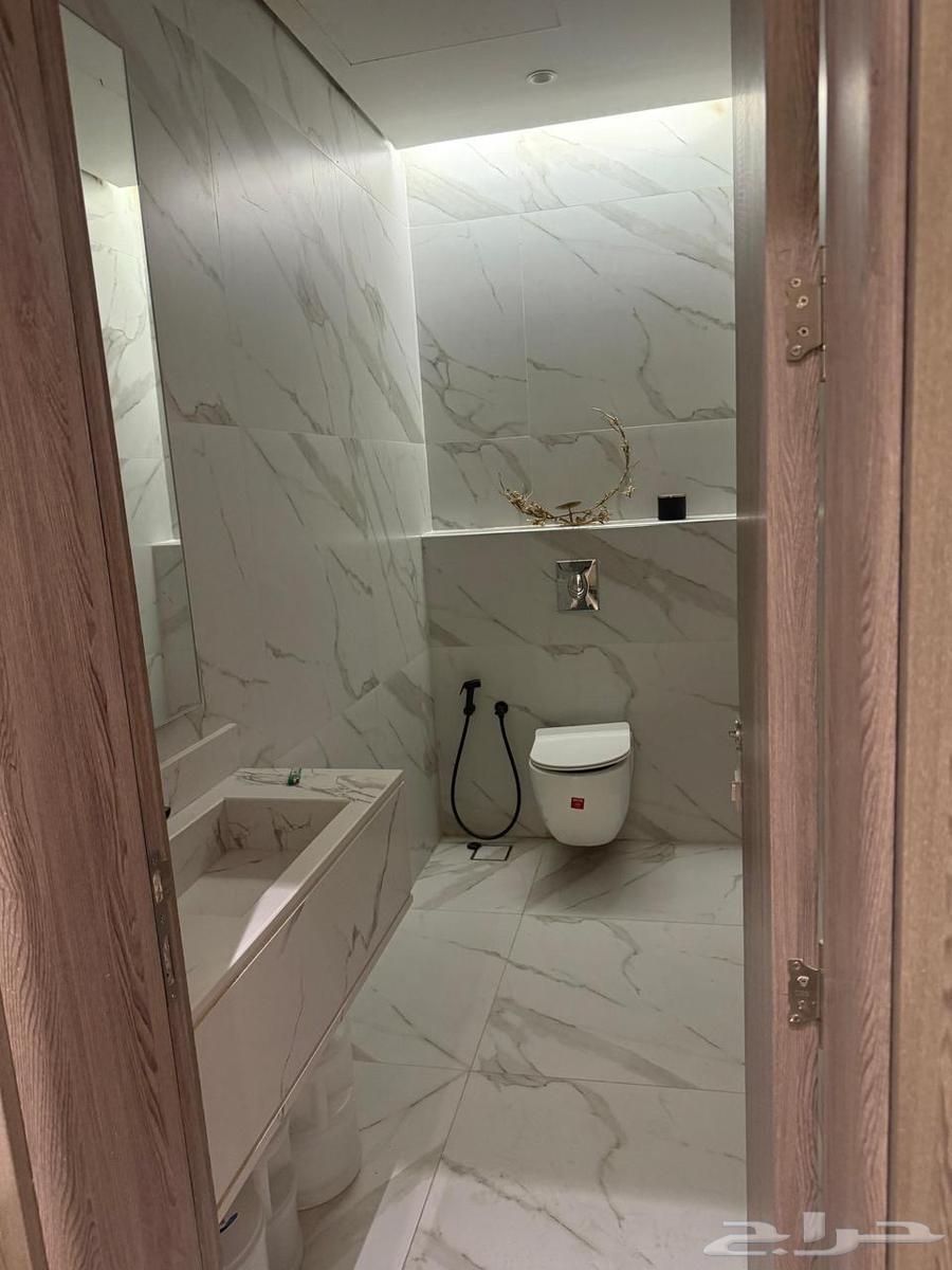 3 bedroom apartment in Al Khuzama, Riyadh 9