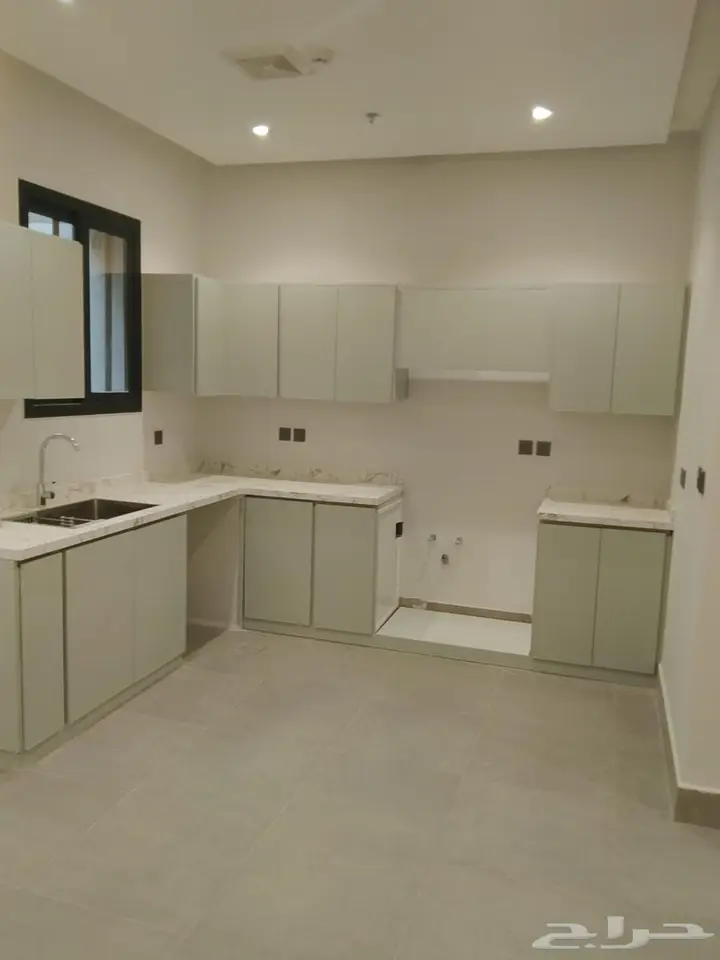 3 bedroom villa in Al Qadisiyah, Riyadh 10