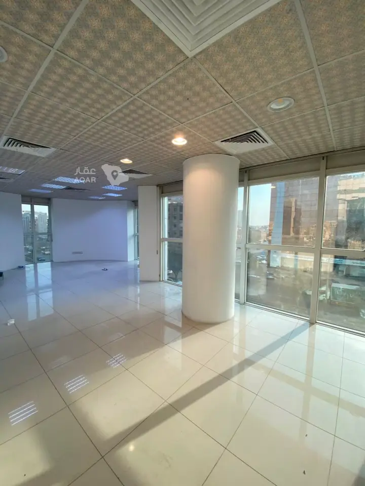 عقار 19 غرف في المربع، الرياض 3