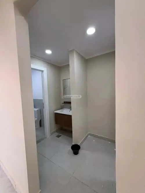 4 bedroom villa in Al Bashaer, Riyadh 2