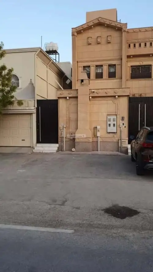 4 bedroom villa in Qurtubah, Riyadh 2