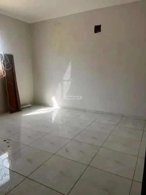 3 bedroom apartment in Al Awali, Riyadh 6