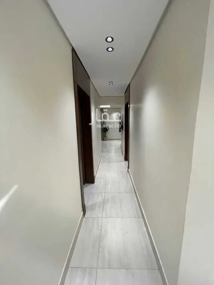 4 bedroom apartment in Al Sahafah, Riyadh 8
