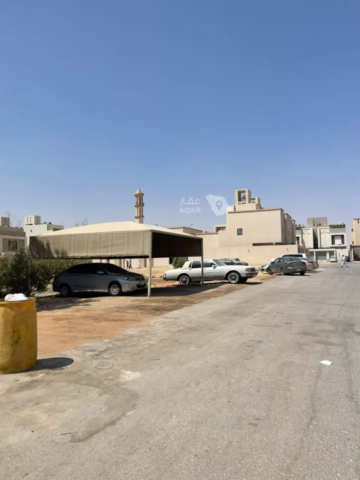 3 bedroom villa in Al Aridh, Riyadh 3