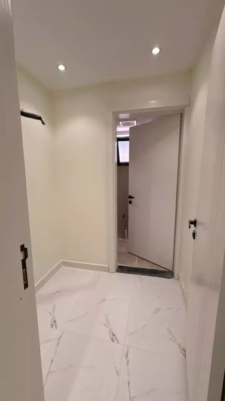 4 bedroom apartment in Nubala, Madinah 4