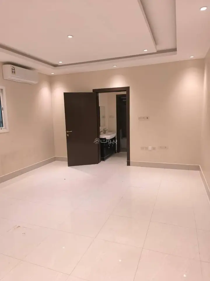 5 bedroom villa in Al Yasmin, Riyadh 19