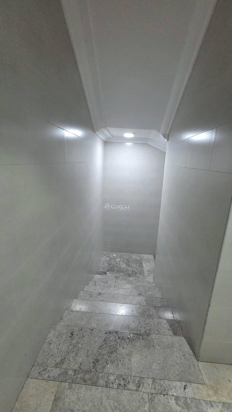 5 bedroom apartment in Al Nuzhah, Jeddah 11