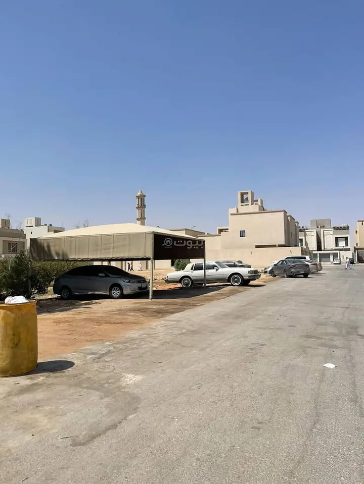 4 bedroom villa in Al Aridh, Riyadh 3