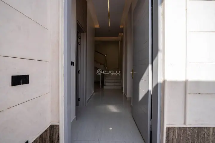 5 bedroom villa in An Nadhim, Riyadh 6