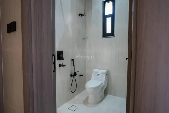 5 bedroom villa in An Nadhim, Riyadh 8