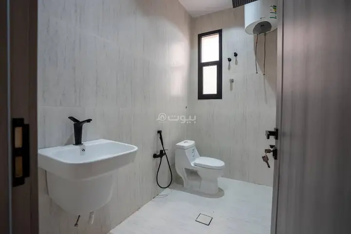 5 bedroom villa in An Nadhim, Riyadh 29