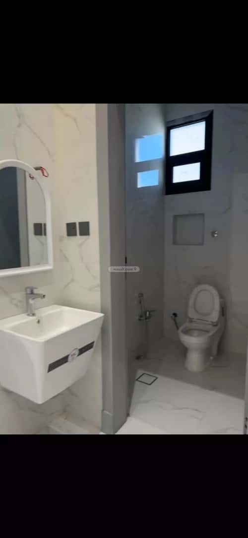 4 bedroom apartment in Al Rimal, Riyadh 9