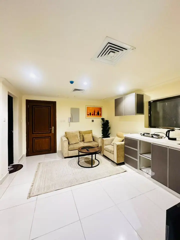 2 bedroom apartment in Az Zuhur, Eastern Province 10