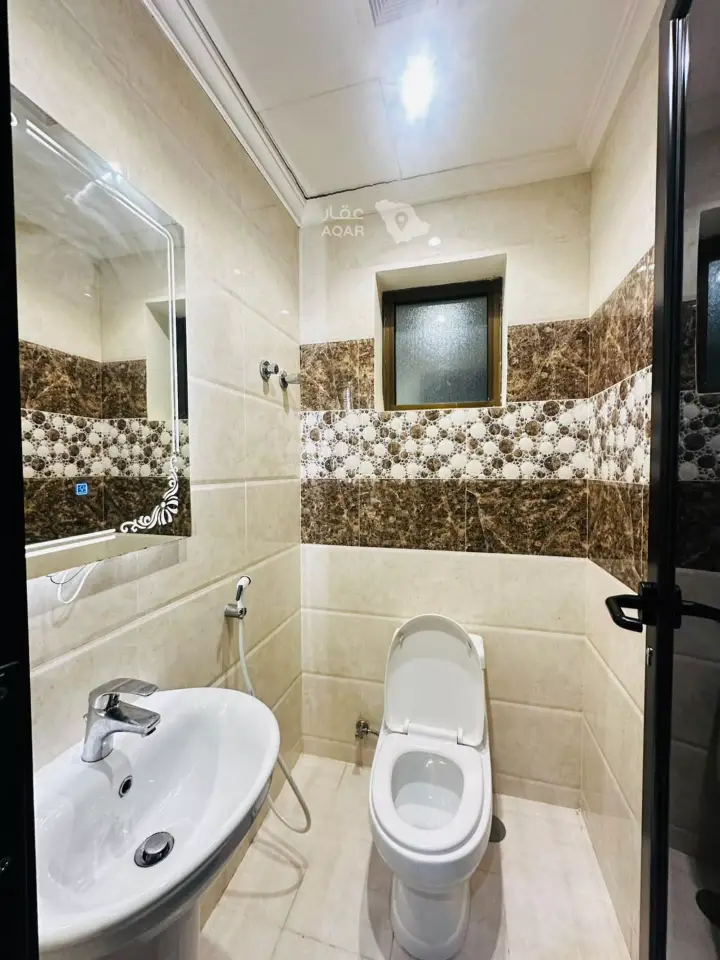 2 bedroom apartment in Az Zuhur, Eastern Province 6