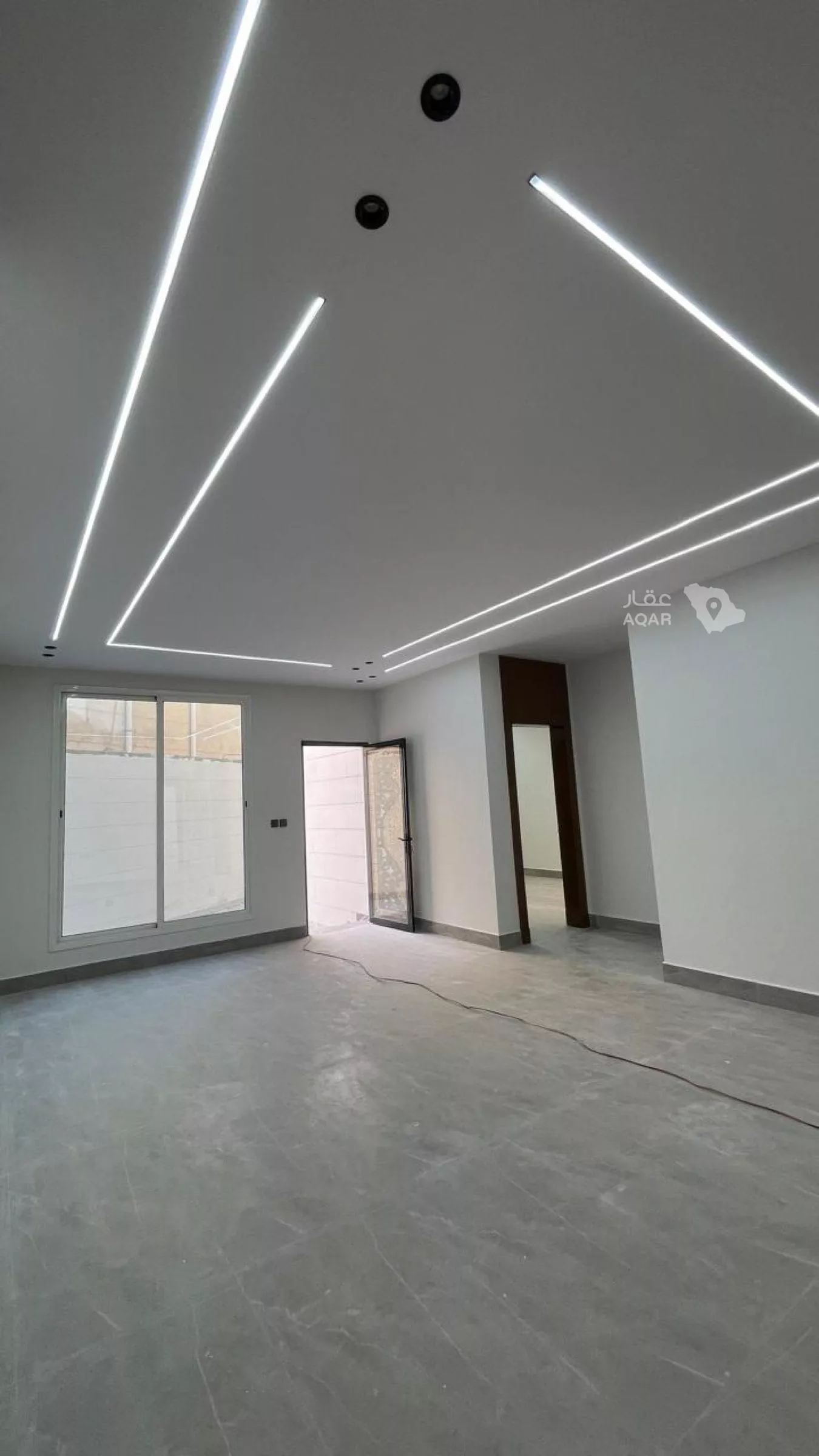 4 bedroom apartment in Dahiat King Fahd, Eastern Province 5