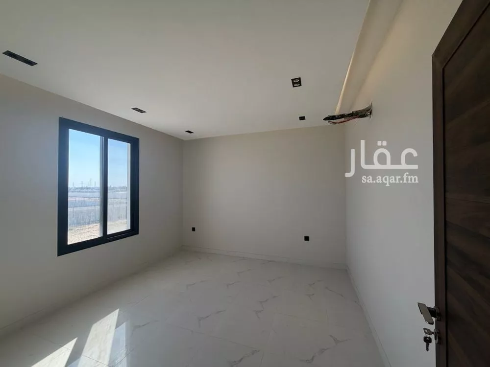 5 bedroom apartment in Ash Shulah 6