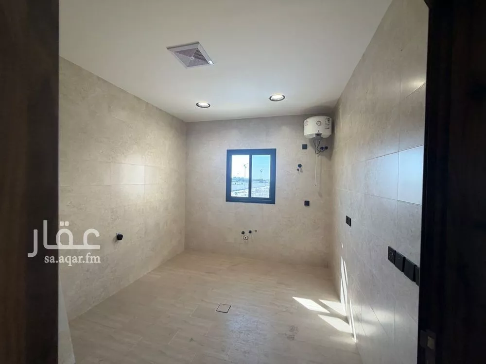5 bedroom apartment in Ash Shulah 8