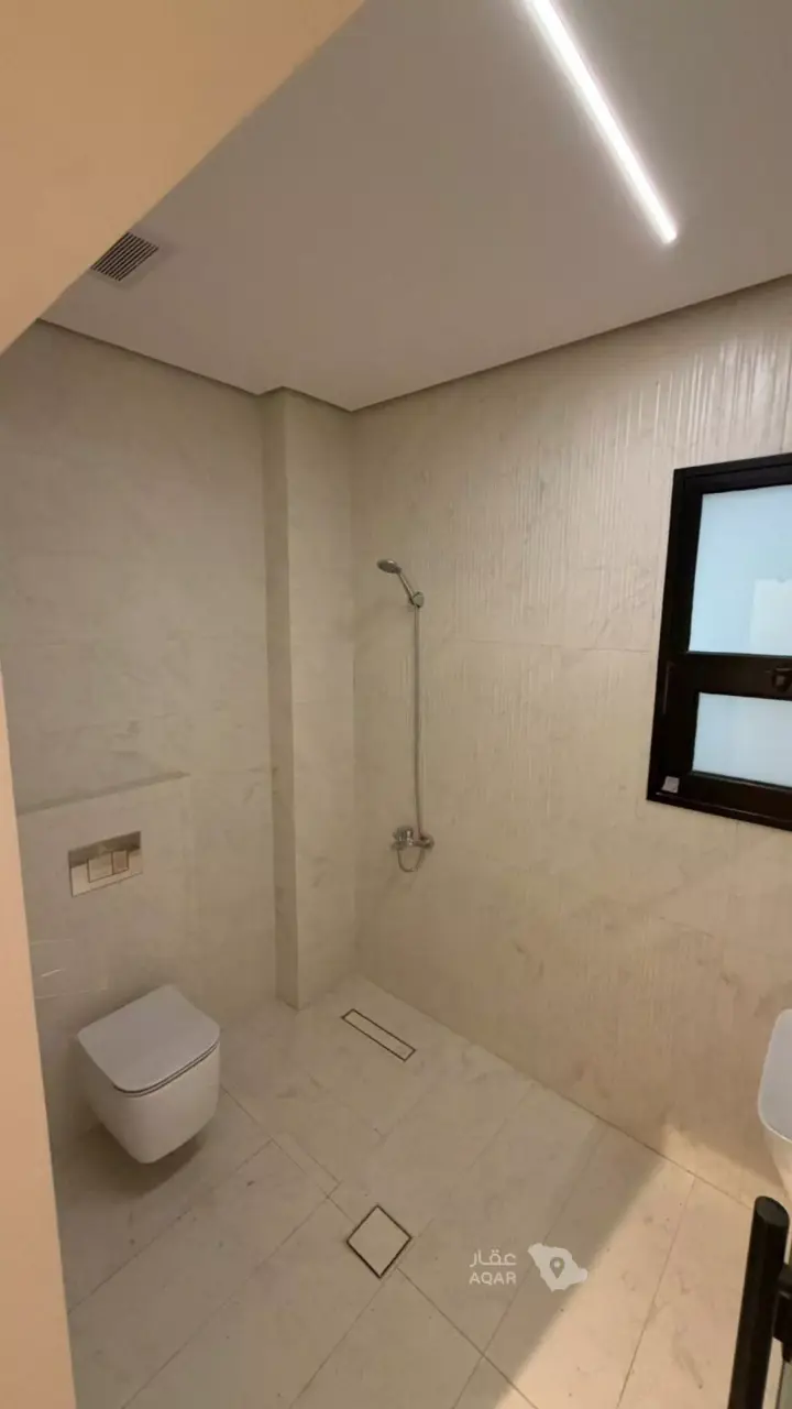 3 bedroom apartment in Al Qusur, Eastern Province 10