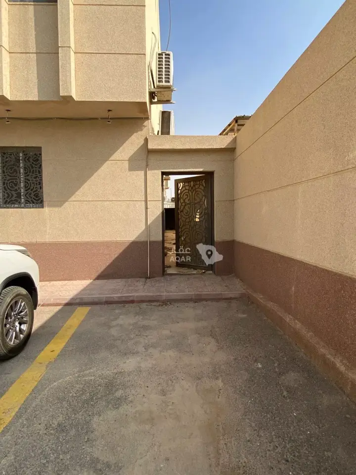 4 bedroom apartment in Badr, Riyadh 28