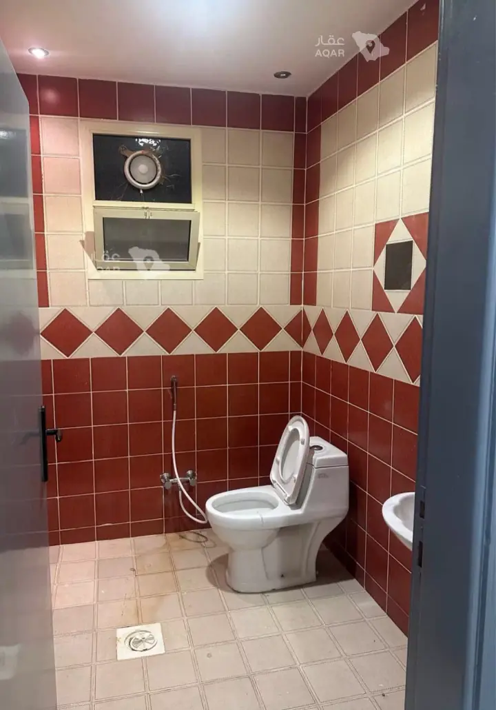 4 bedroom apartment in Al Hazm, Riyadh 2