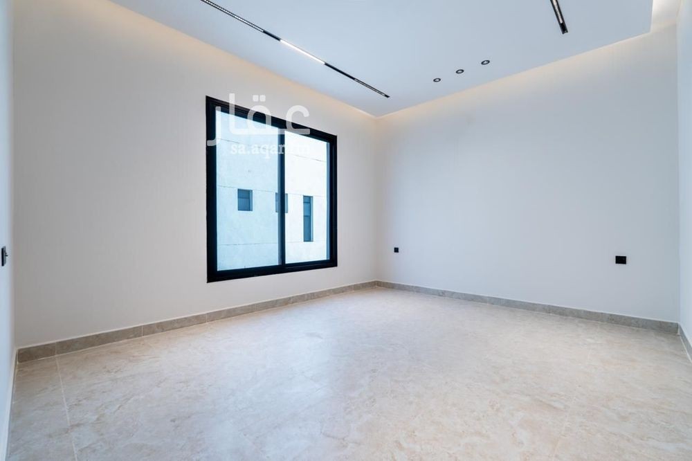 3 bedroom apartment in Al Rawdah, Eastern Province 2