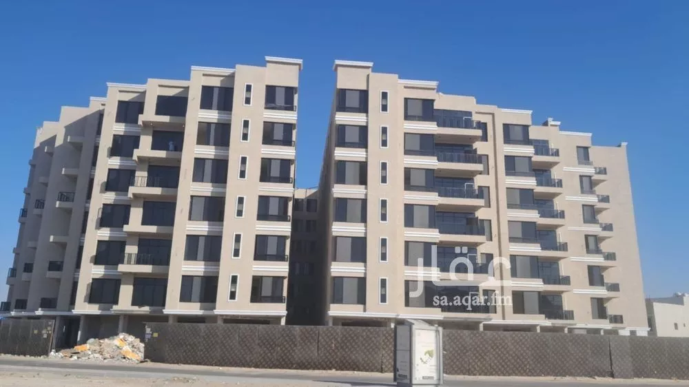 5 bedroom apartment in Taibah, Eastern Province 9