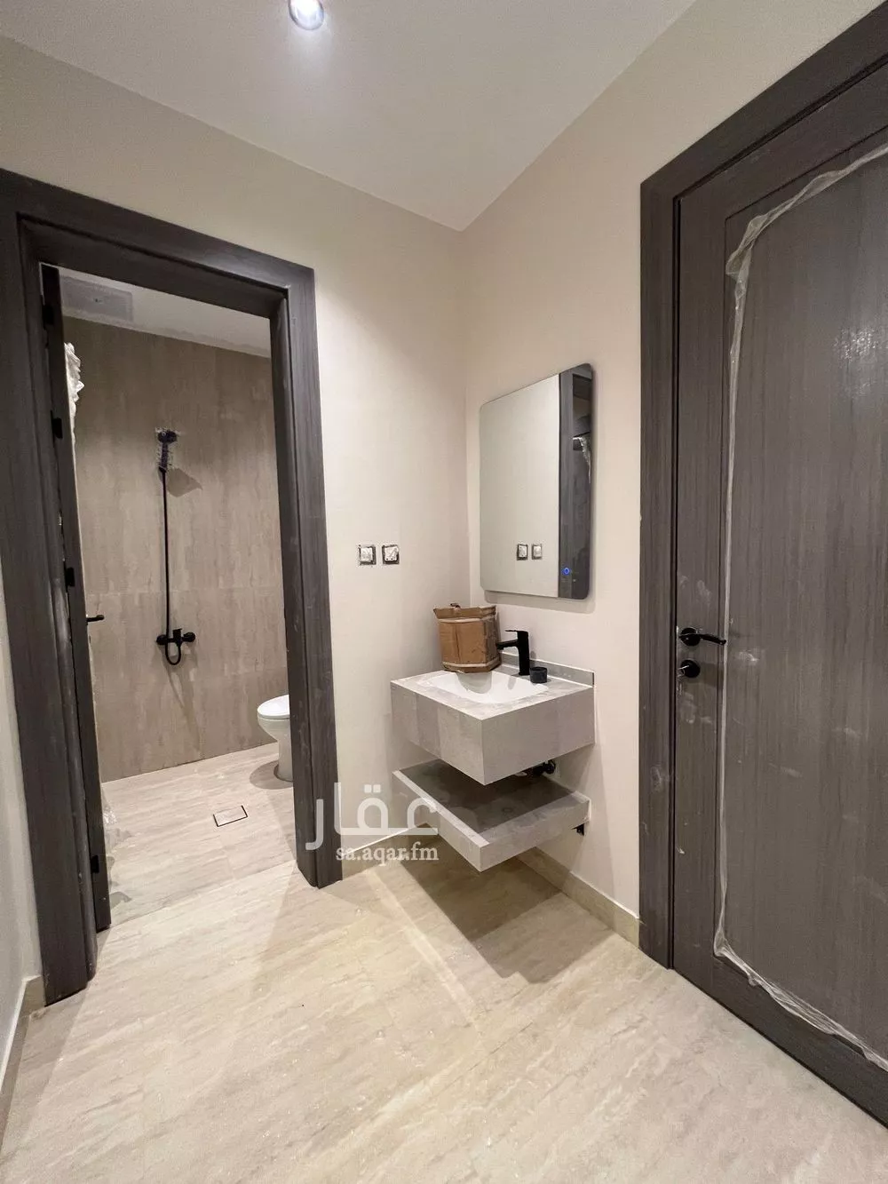 4 bedroom apartment in Al Nahda, Eastern Province 5