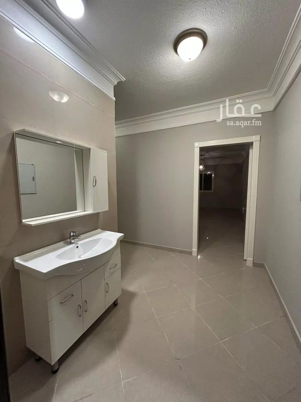5 bedroom apartment in Al Badi 9