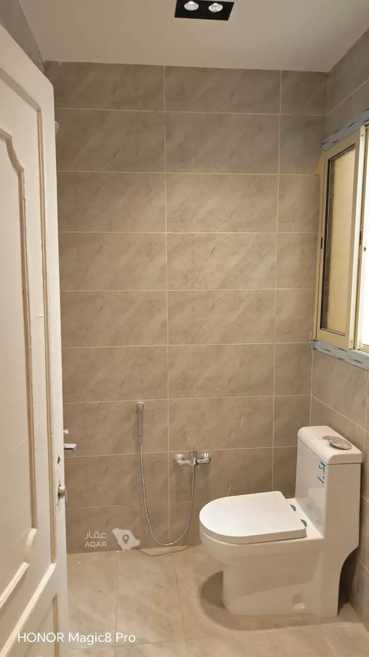 3 bedroom apartment in Al Sharafiyah, Riyadh 5