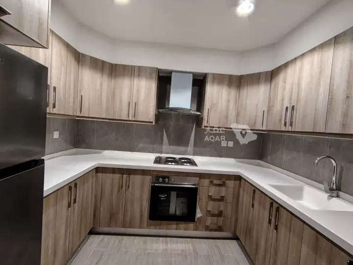 3 bedroom apartment in Mishrifah, Jeddah 4