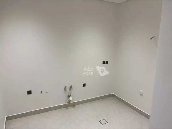 3 bedroom apartment in Mishrifah, Jeddah 4