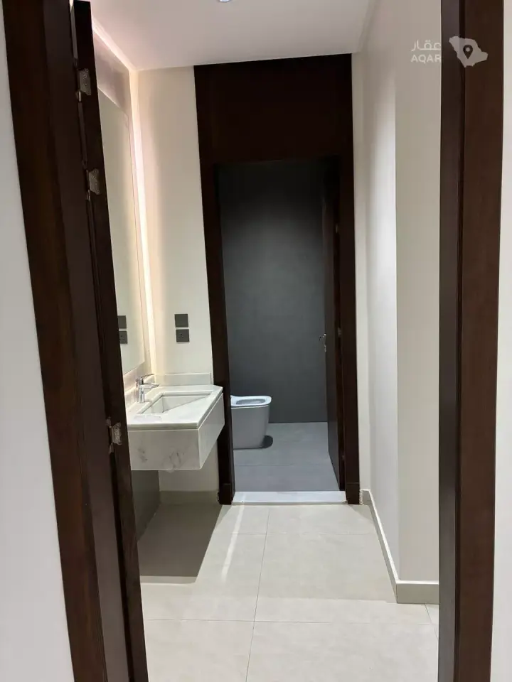 3 bedroom apartment in Mishrifah, Jeddah 3