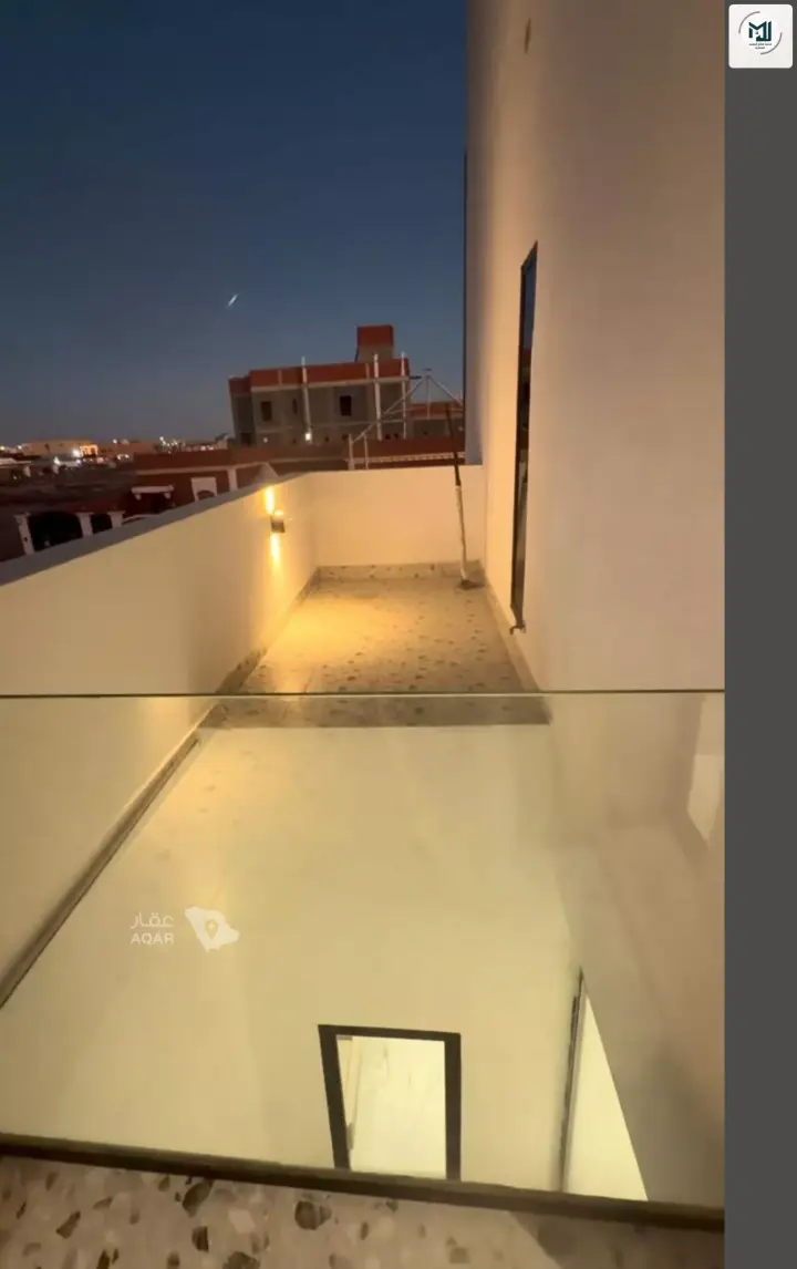 5 bedroom villa in Az Zomorod, Jeddah 6