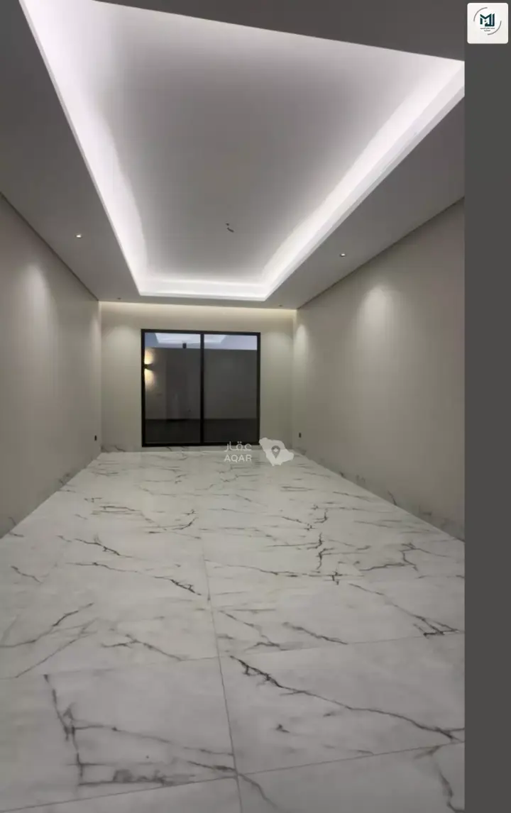 5 bedroom villa in Az Zomorod, Jeddah 9