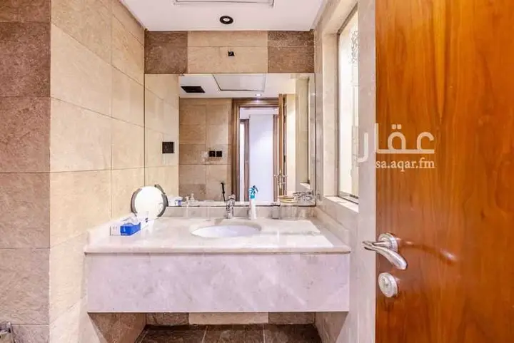 3 bedroom villa in Al Shati, Jeddah 22