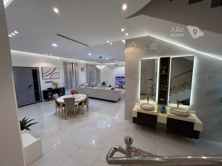 5 bedroom villa in Al Lasib, Qassim Region 5