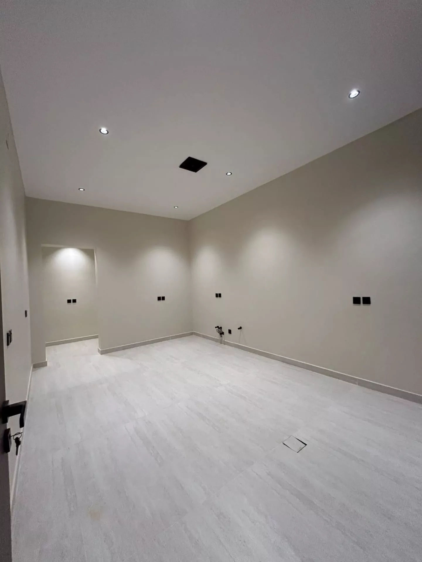 4 bedroom apartment in Ash Sharq, Riyadh 4