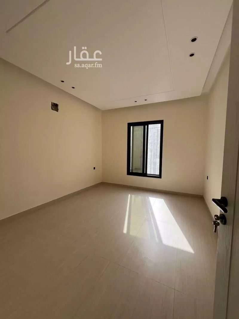 5 bedroom apartment in Ash Shulah 9