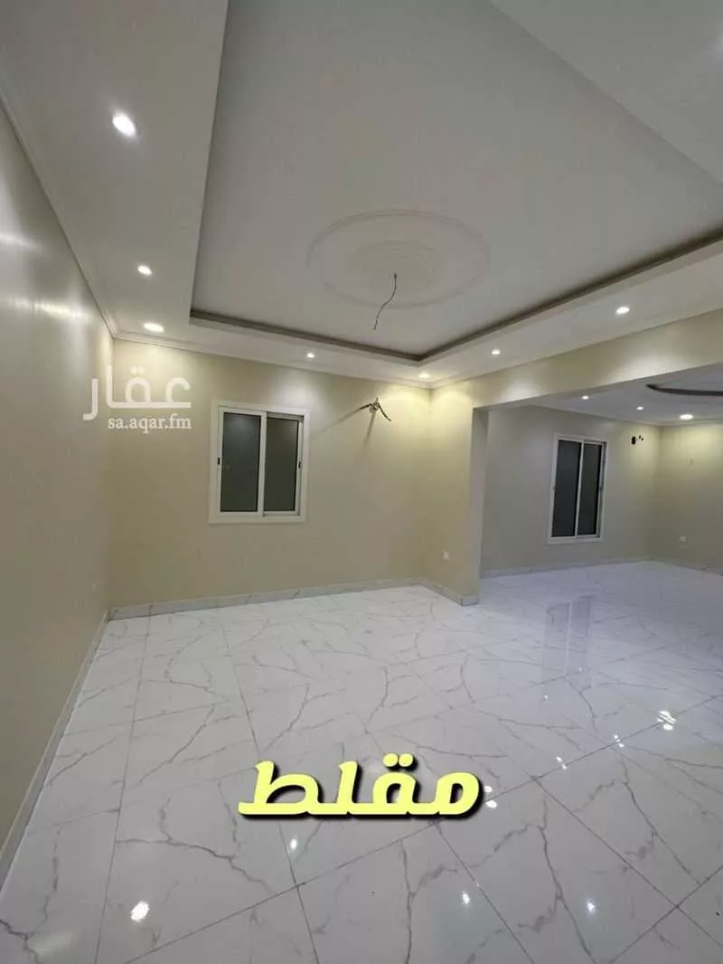 6 bedroom apartment in Ash Shulah 5