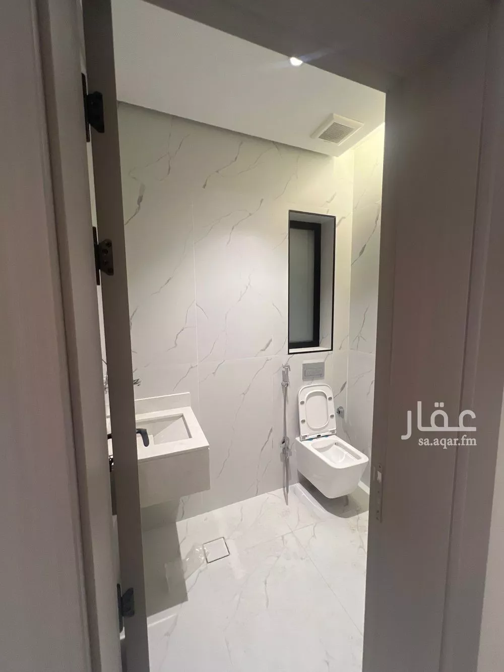 5 bedroom apartment in Ash Shati Al Gharbi 14