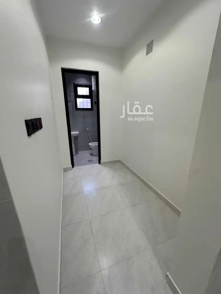 فيلا 4 غرف في المنار، الدمام 10