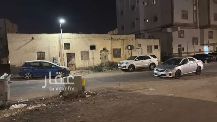 5 bedroom villa in Bani Harithah, Madinah 2