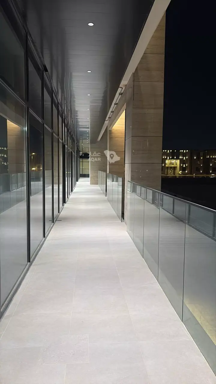 8 bedroom office in Al Aridh, Riyadh 5
