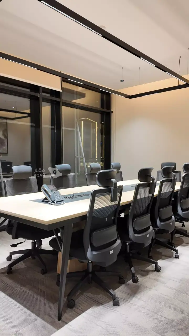 8 bedroom office in Al Aridh, Riyadh 9