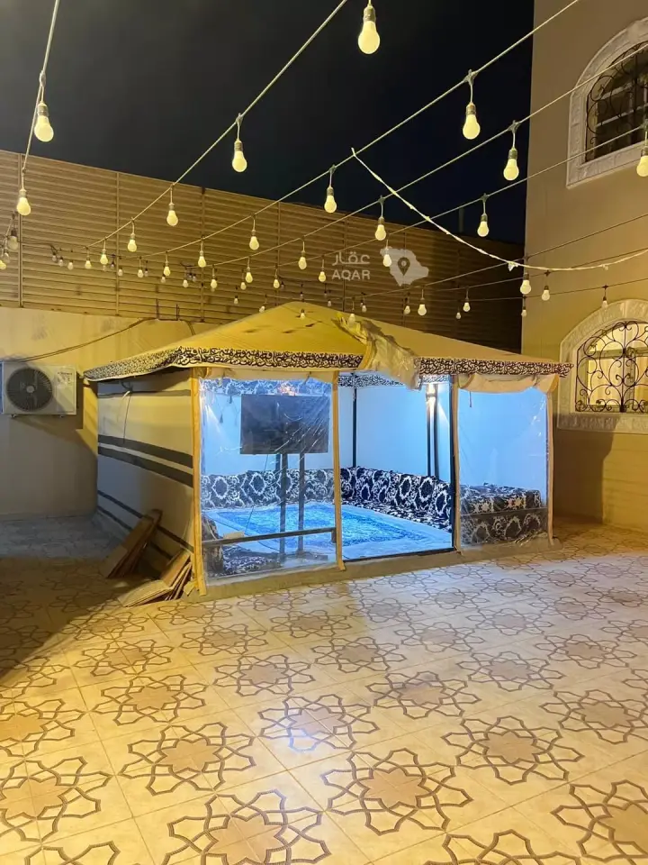 4 bedroom villa in An Nadhim, Riyadh 5