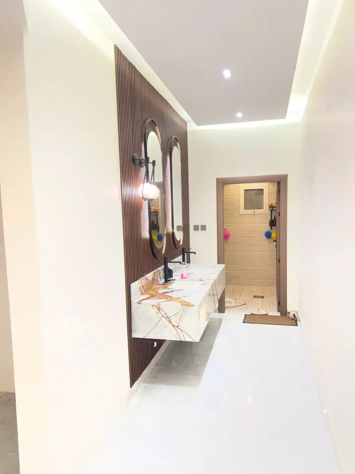 4 bedroom villa in An Nadhim, Riyadh 11