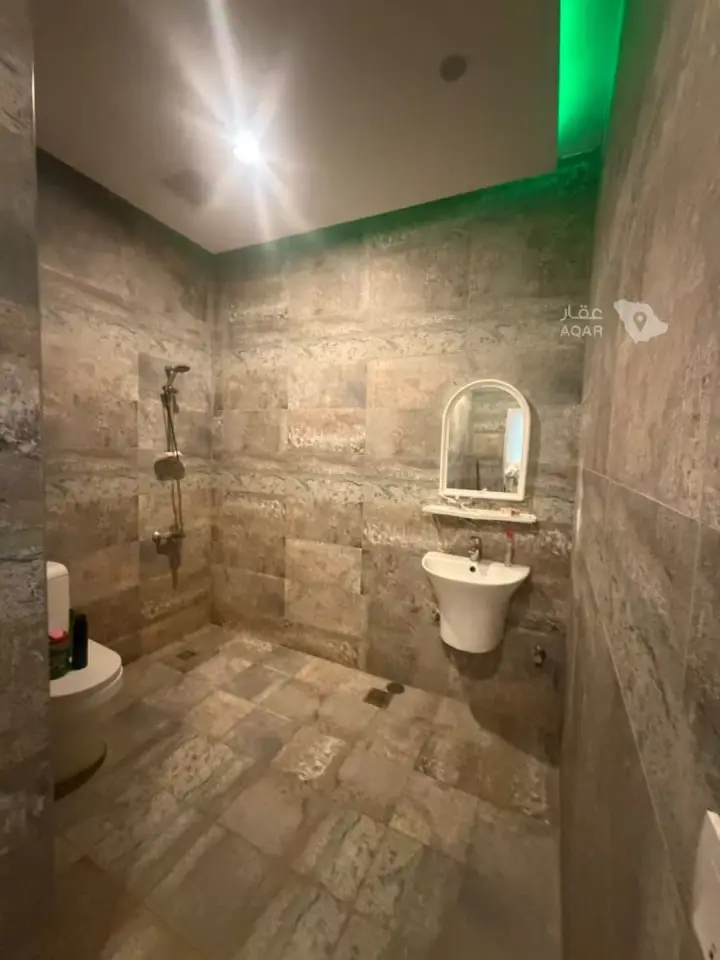 3 bedroom villa in Ulaishah, Riyadh 20
