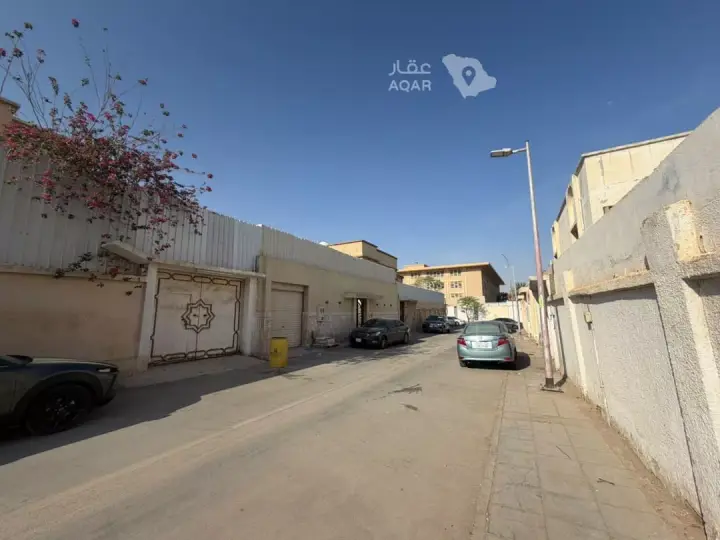 3 bedroom villa in Ulaishah, Riyadh 7