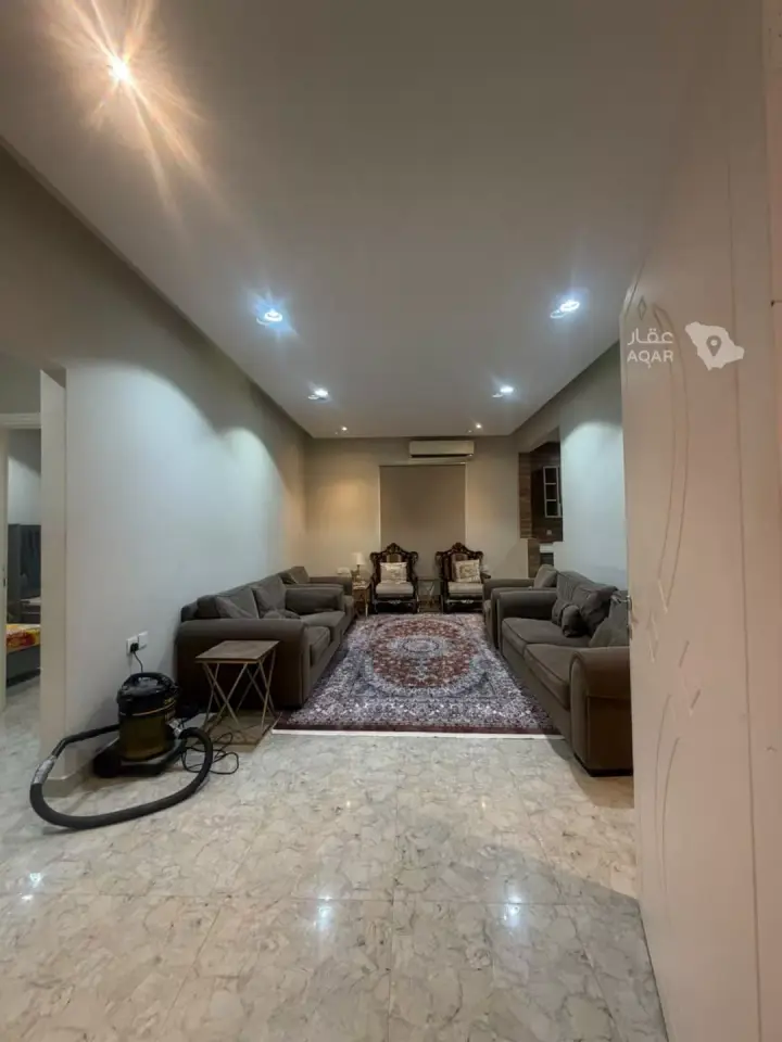 3 bedroom villa in Ulaishah, Riyadh 4