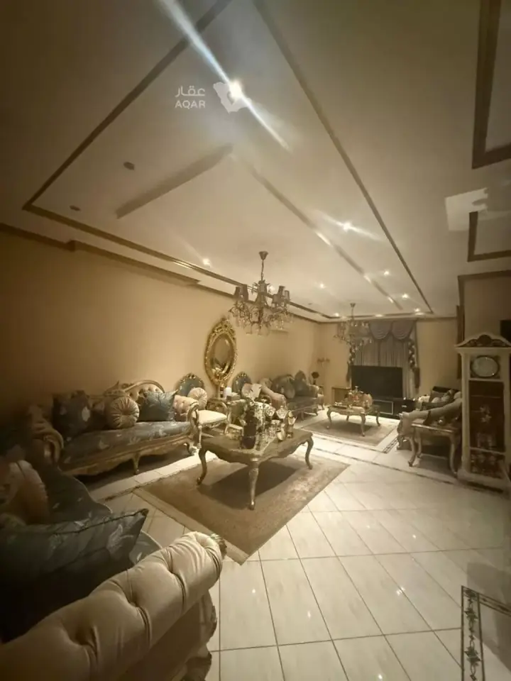 7 bedroom villa in Al Izdihar, Riyadh 6